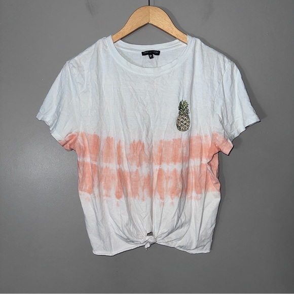 Attitude not included tie dye pineapple cropped Tshirt - Picture 1 of 5